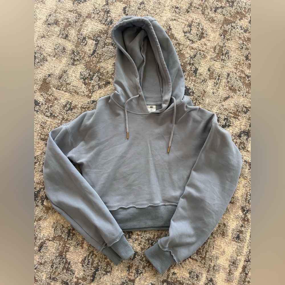Women’s J80 Fit cropped sweatshirt